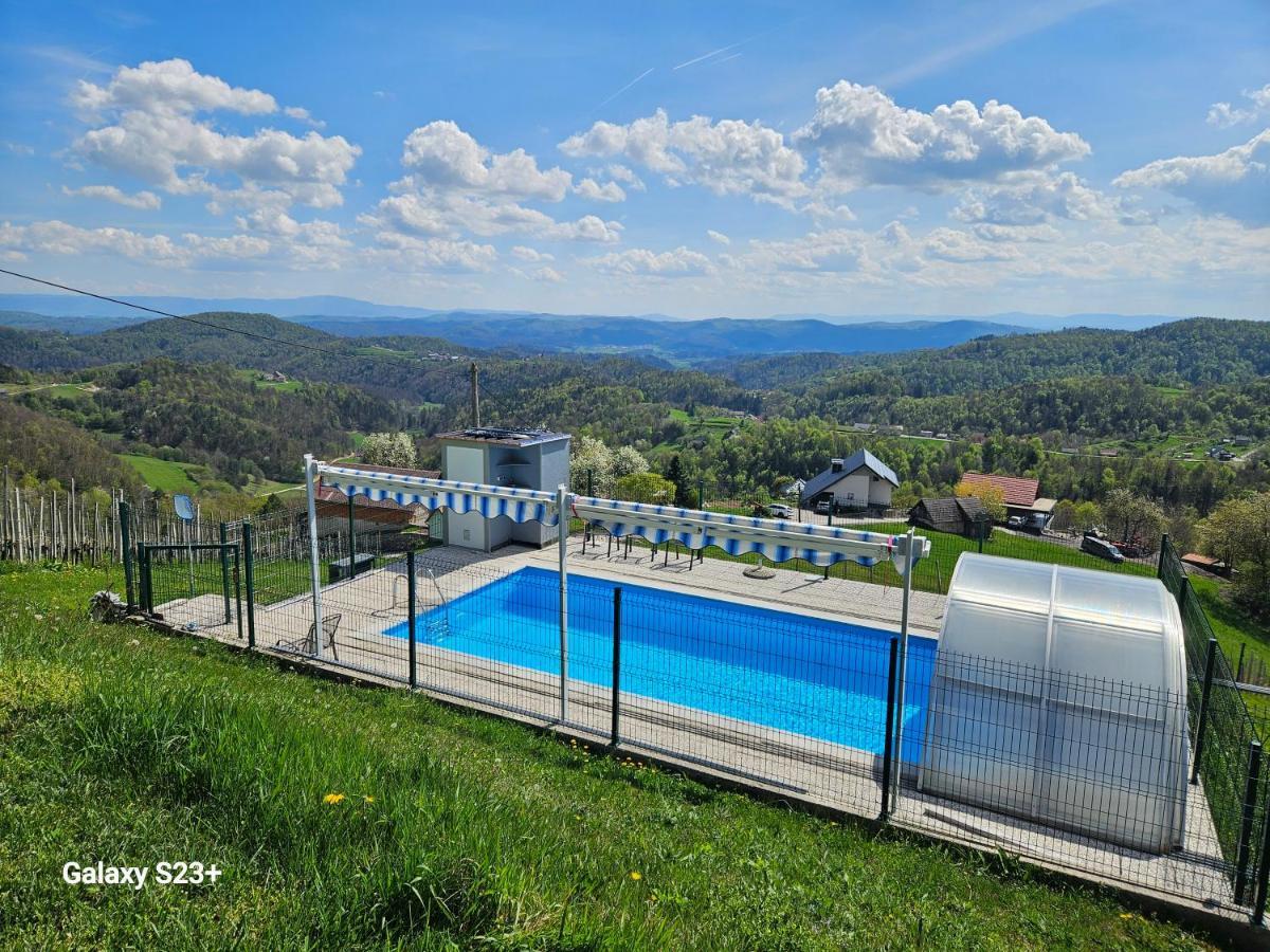 Zidanica Bundersek Apartment Šentjanž Екстериор снимка